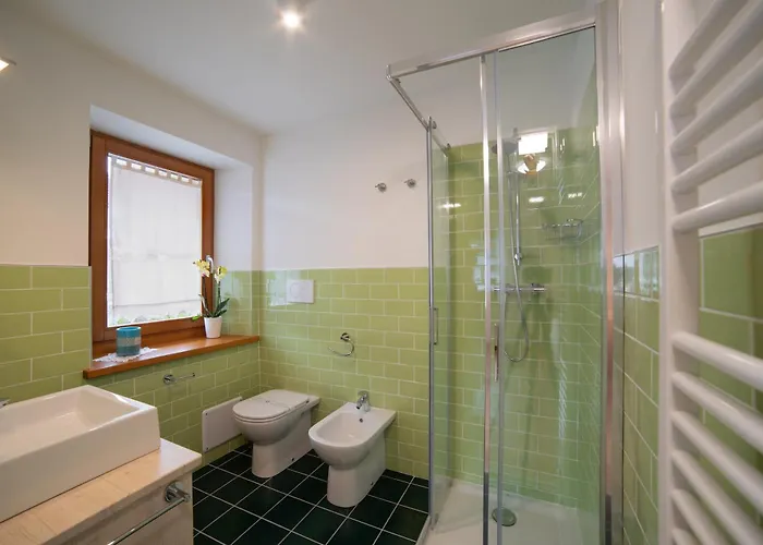 Alpedale Guest house Ovaro